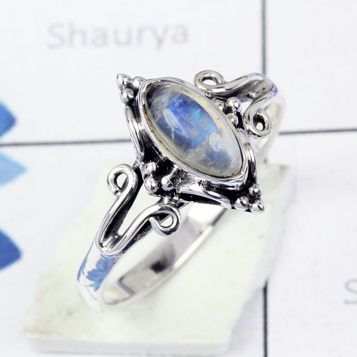 RAINBOW MOONSTONE B - BDR956- EXCLUSIVE NEW COLLECTION OF RAINBOW MOONSTONE RINGS MADE
